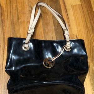 Black Michael Kors bag